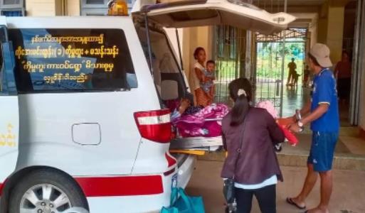 缅北果敢一名建筑工从高楼坠地受重伤，被送往腊戌市人民医院抢救
